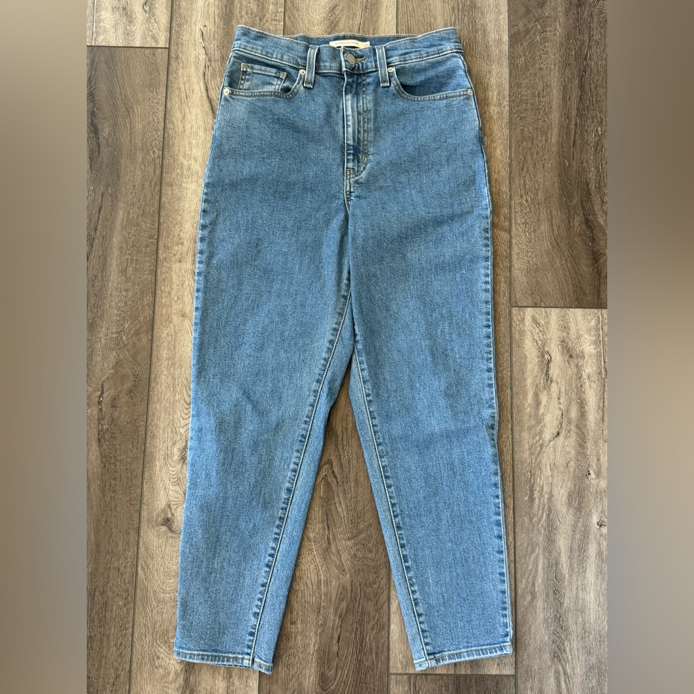 Levi's Women's High Rise Jeans - Light Blue